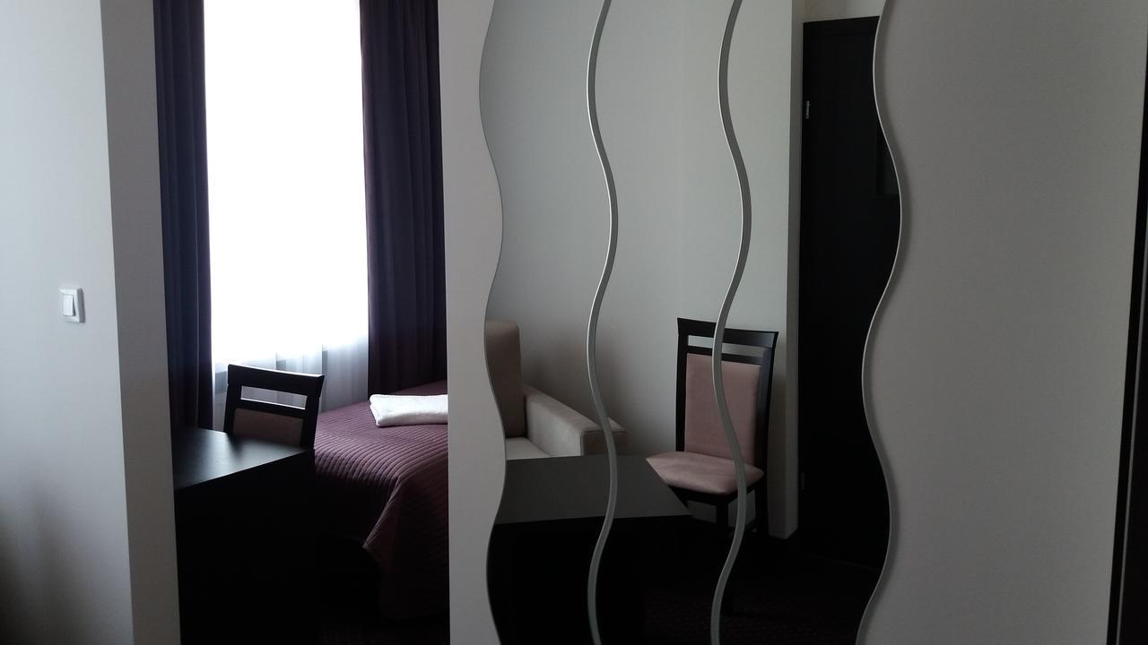 Scsk Pol Lawy Hotel Pulawy Luaran gambar